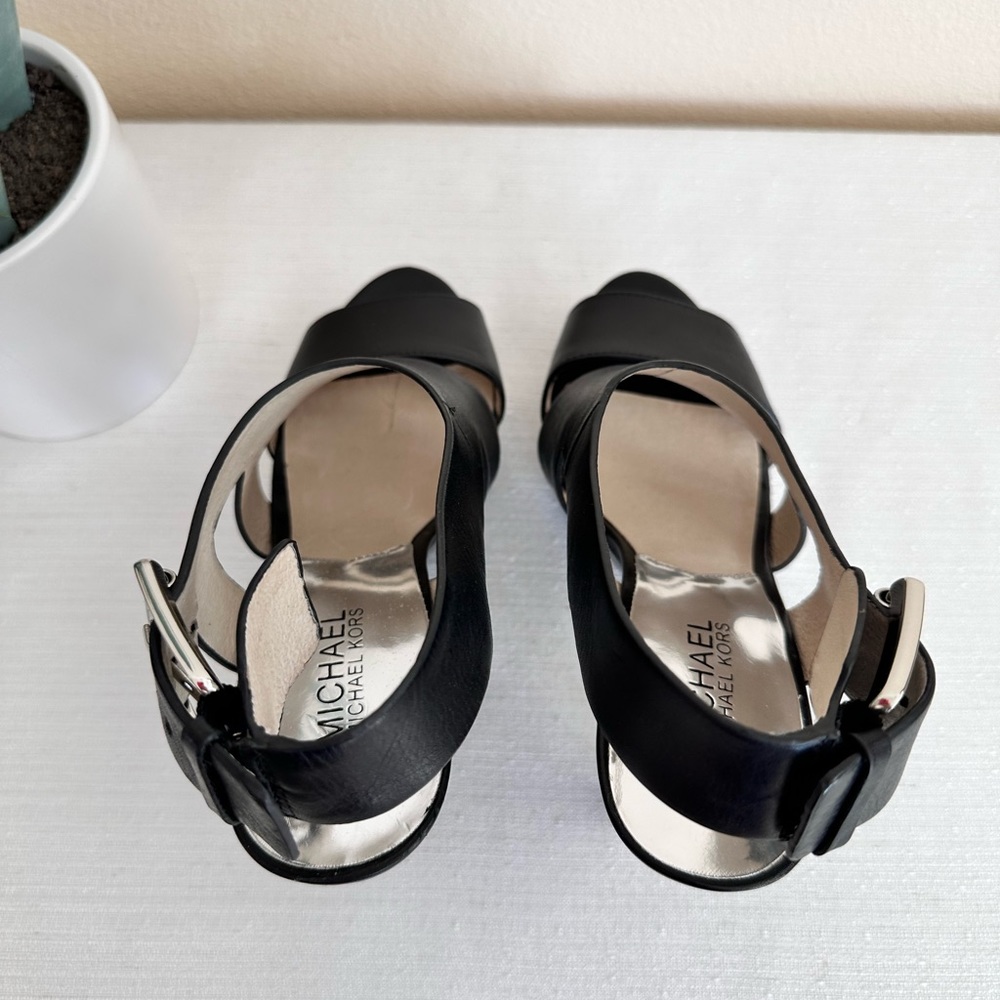 New MICHAEL Michael Kors Black Leather Platformed High Heel Sandals Women’s 6.5M - Picture 7 of 10